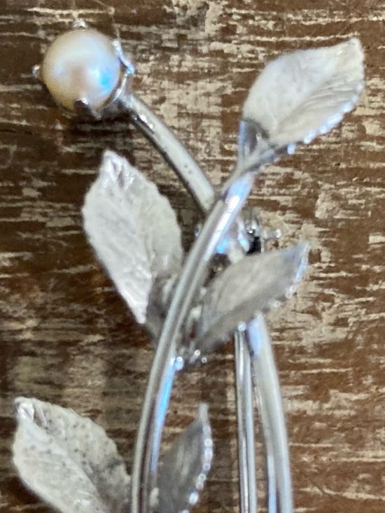 Vintage Sterling Silver Leaf Brooch • C R Co Signed • Pearl Accent - Picture 6 of 16